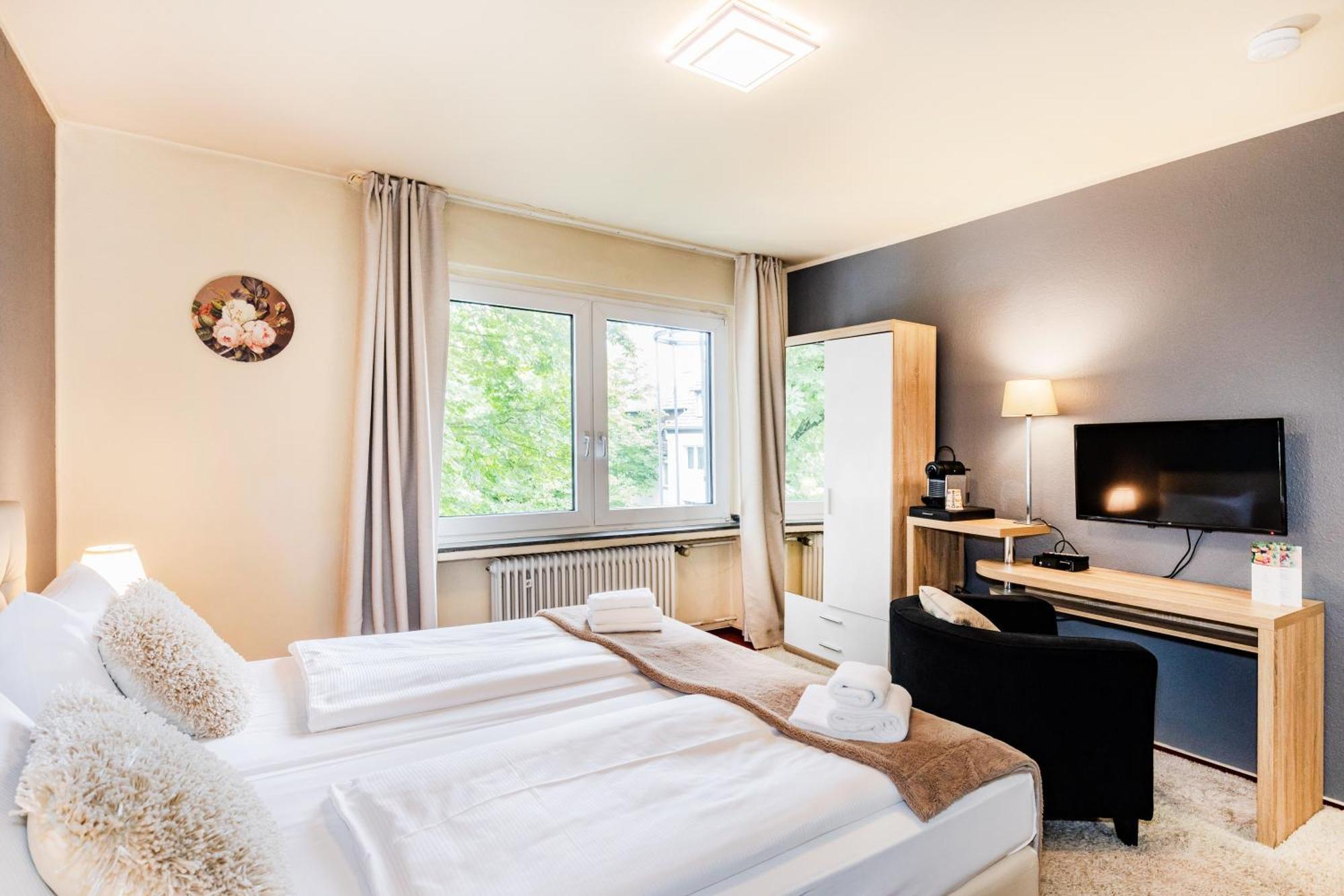 Hotel Fuerst Garden Dortmund Luaran gambar